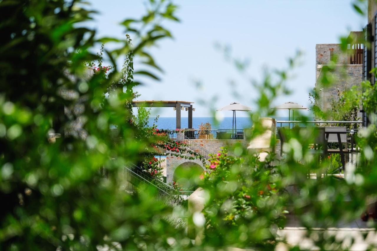 Margo Beach Hotel ยีธิโอ ภายนอก รูปภาพ
