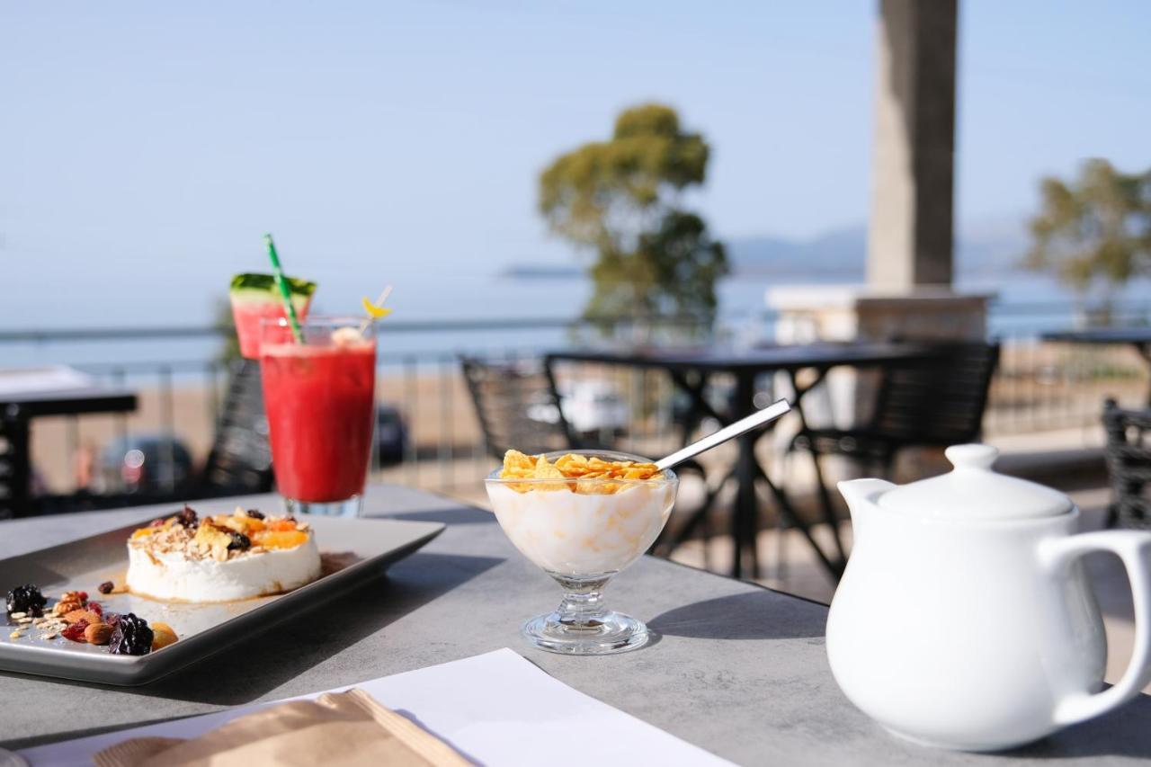 Margo Beach Hotel ยีธิโอ ภายนอก รูปภาพ